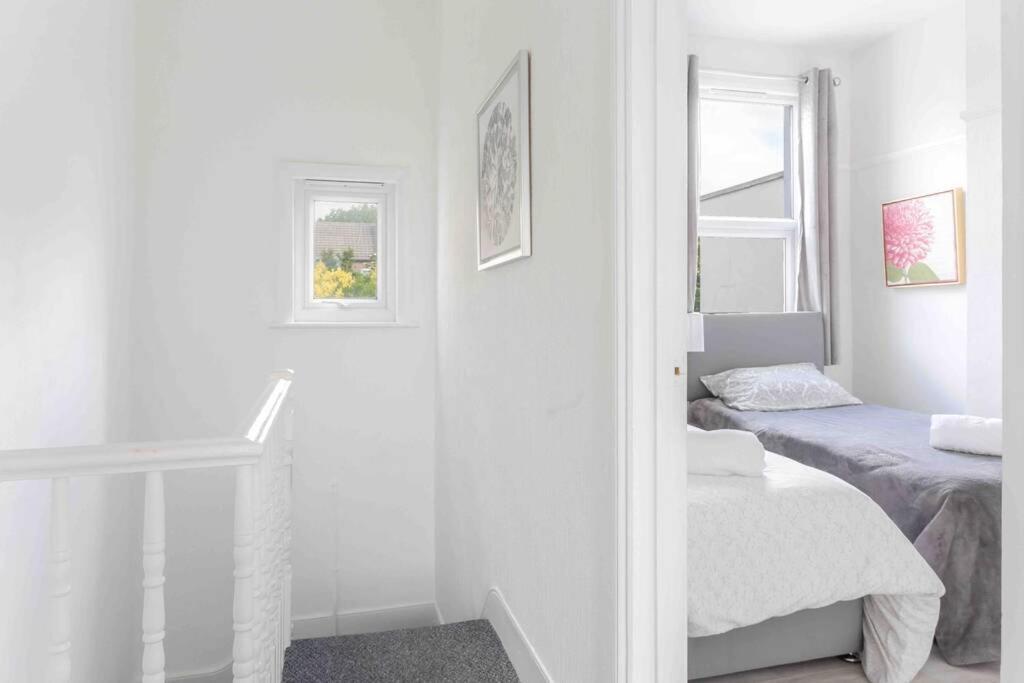 לונדון Contemporary 3 Bed House With Spacious Garden Close To Stratford מראה חיצוני תמונה